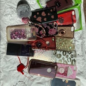 iPhone 7 cases ~ 7 brand new, 6 used